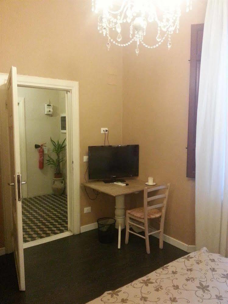 B&B Villa Regina Pisa Exterior foto